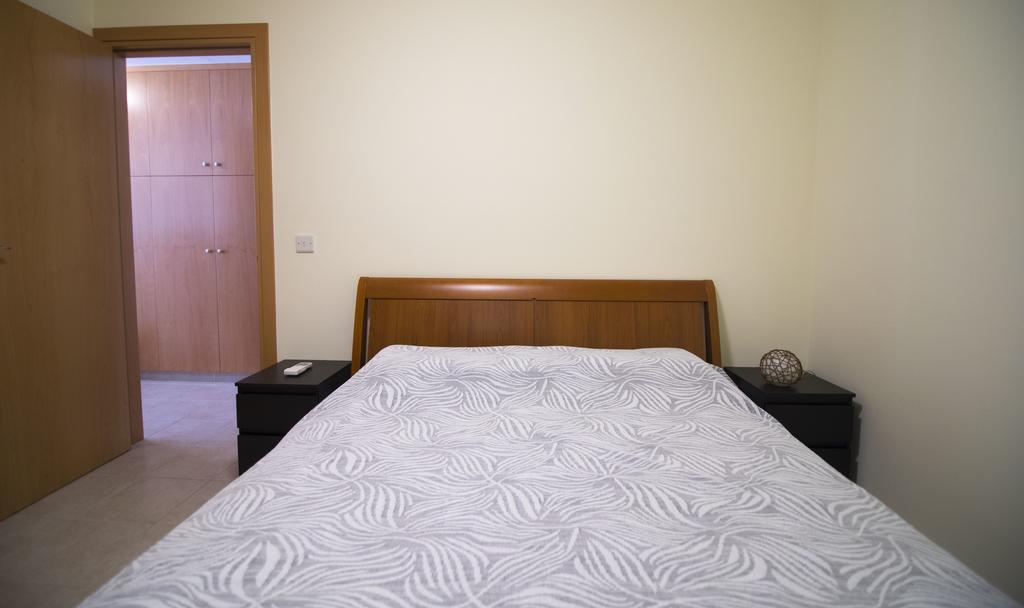 Ambelones Apartments 피조우리 외부 사진