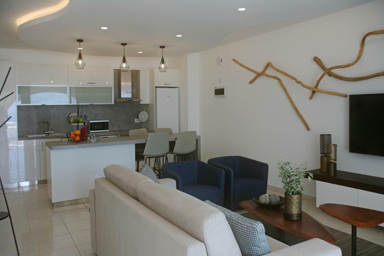 Ambelones Apartments 피조우리 외부 사진